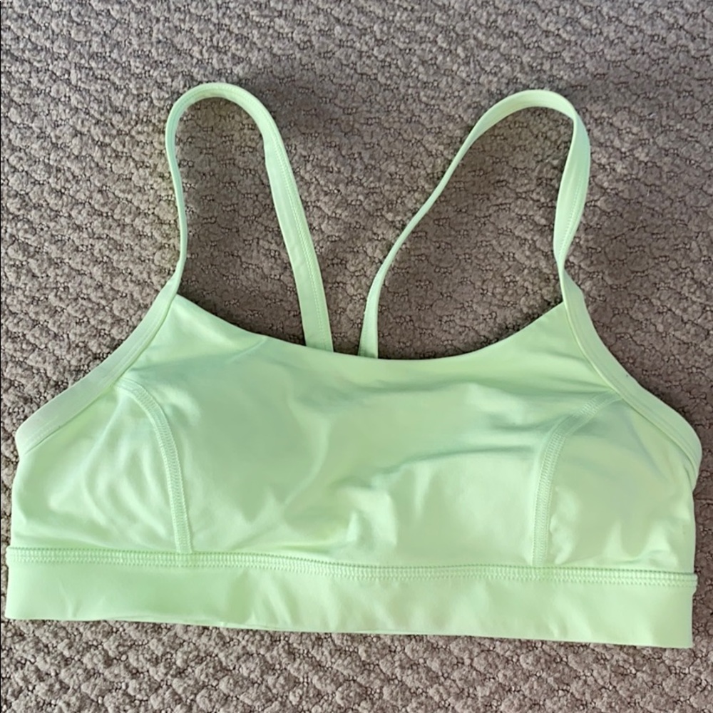 Lululemon sports bra